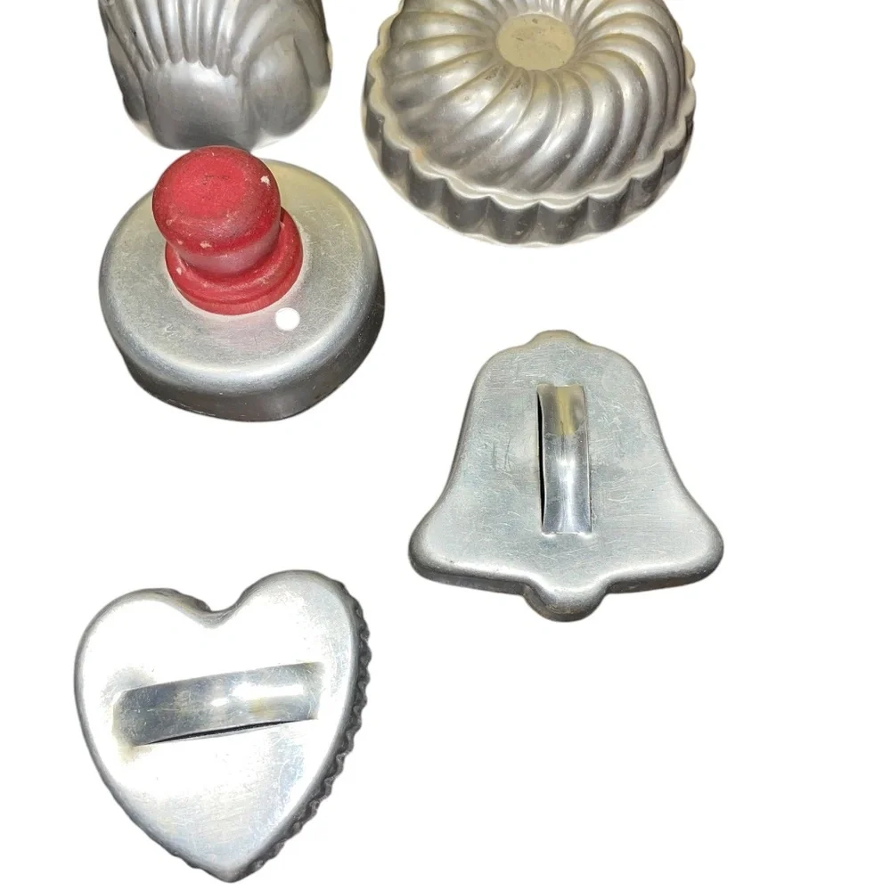 7 Vintage Cookie Cutters and Molds Christmas Tree‎ Santa Heart Aluminum